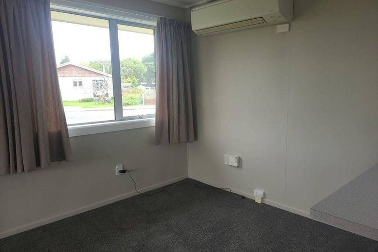 Photo of property in 13 Cargill Street, Waikiwi, Invercargill, 9810