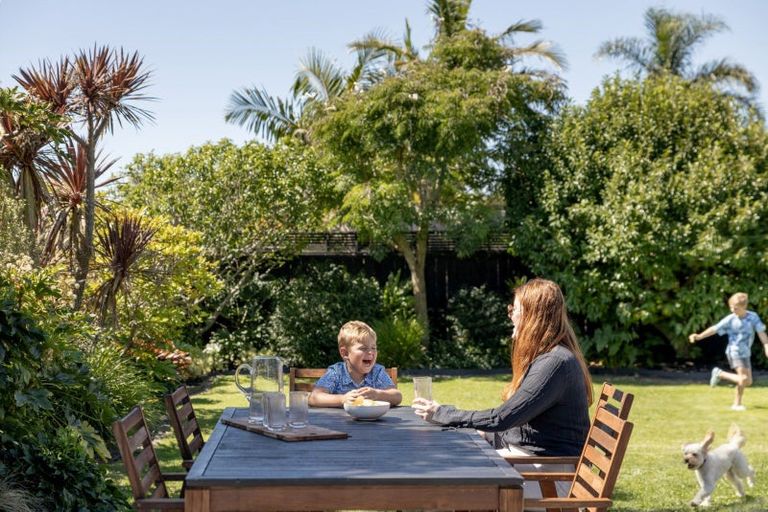 Photo of property in 135 Palm Beach Boulevard, Papamoa Beach, Papamoa, 3118