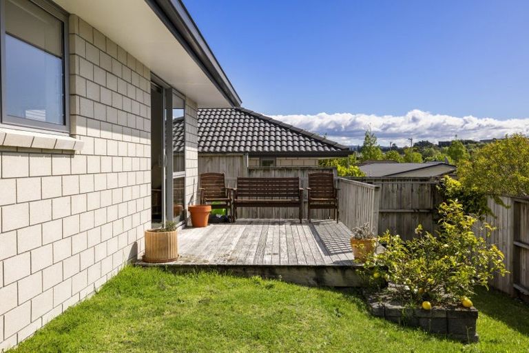 Photo of property in 5 Caldera Crescent, Pyes Pa, Tauranga, 3112