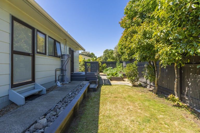 Photo of property in 7a Rosewood Place, Paraparaumu, 5032