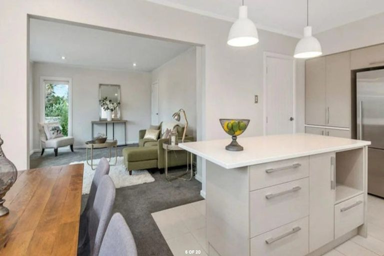 Photo of property in 40 Athol Terrace, Upper Riccarton, Christchurch, 8041