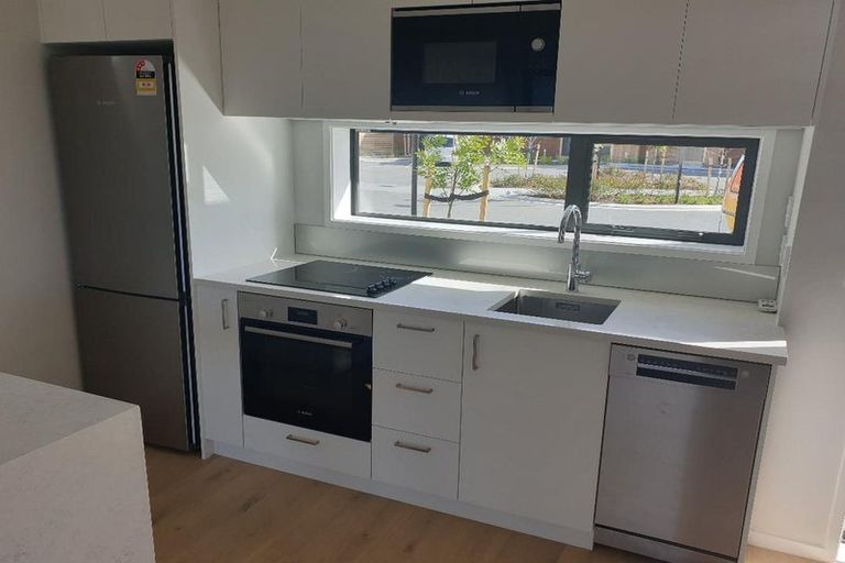 Photo of property in 2/19 Parson Lane, Papatoetoe, Auckland, 2025