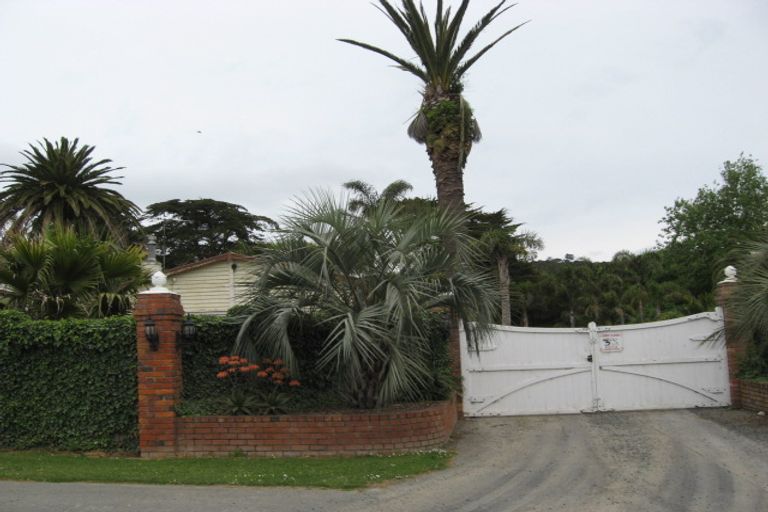 Photo of property in 89 Waimauku Station Road, Waimauku, 0812