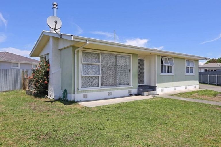 Photo of property in 43 Whitby Crescent, Flaxmere, Hastings, 4120