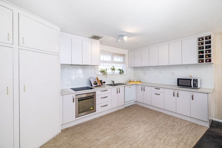 Photo of property in 55 Mooray Avenue, Bishopdale, Christchurch, 8053