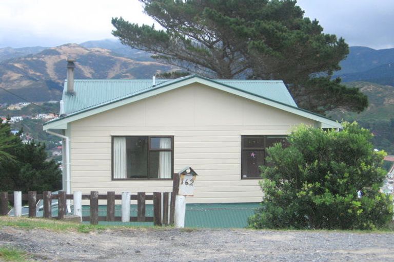 Photo of property in 162 Buckley Road, Southgate, Wellington, 6023