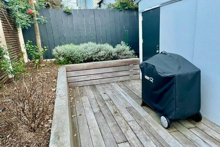 Photo of property in 1/34 Byron Avenue, Takapuna, Auckland, 0622