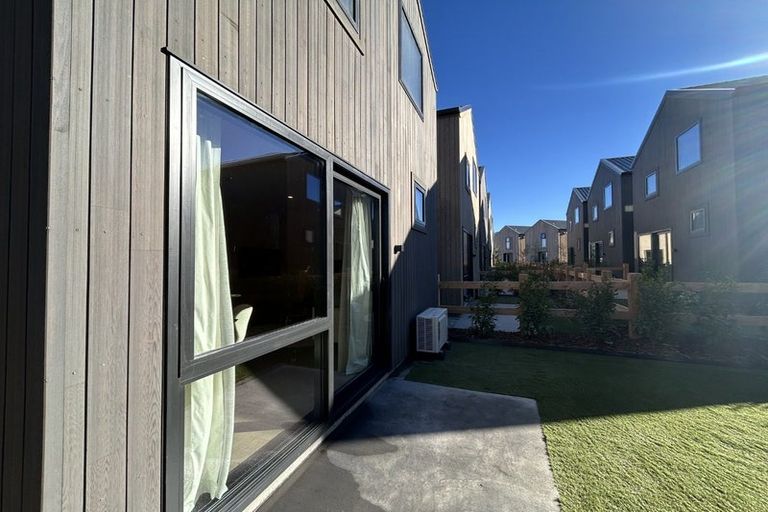 Photo of property in 11 Bleakley Lane, Frankton, Queenstown, 9300