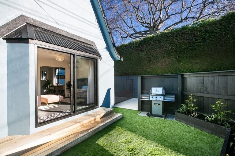 Photo of property in 72a Pacific Street, Roslyn, Dunedin, 9010