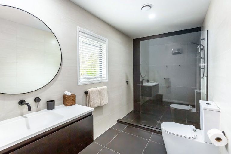 Photo of property in 95d Kuratawhiti Street, Greytown, 5794