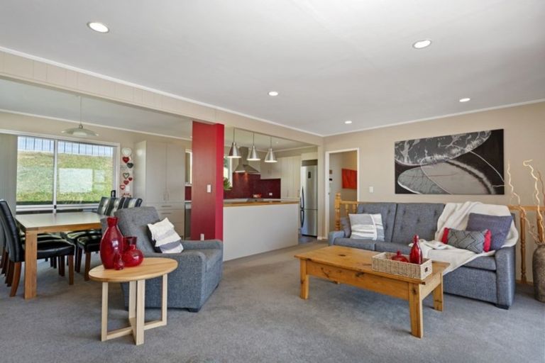 Photo of property in 43 Darraghs Road, Brookfield, Tauranga, 3110