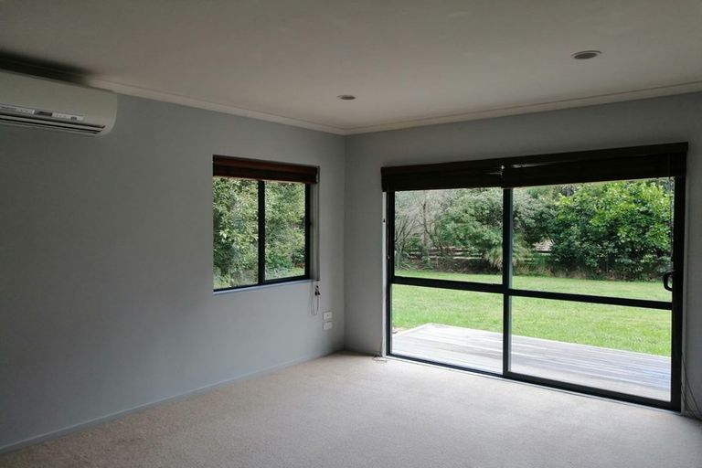 Photo of property in 77 Postman Road, Dairy Flat, Albany, 0794