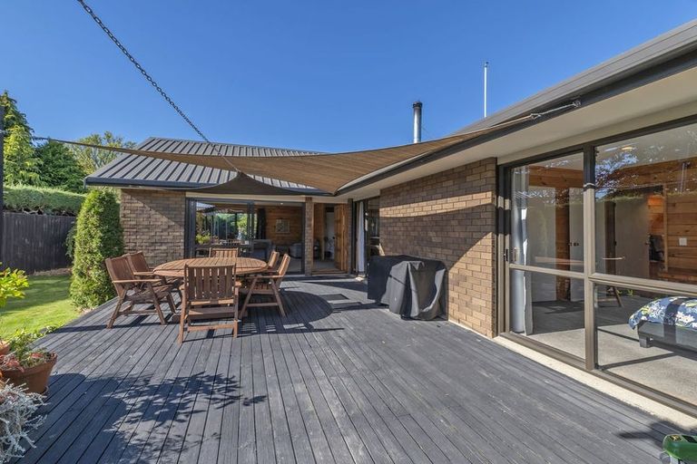 Photo of property in 9 De Renzie Place, Kirwee, Darfield, 7571