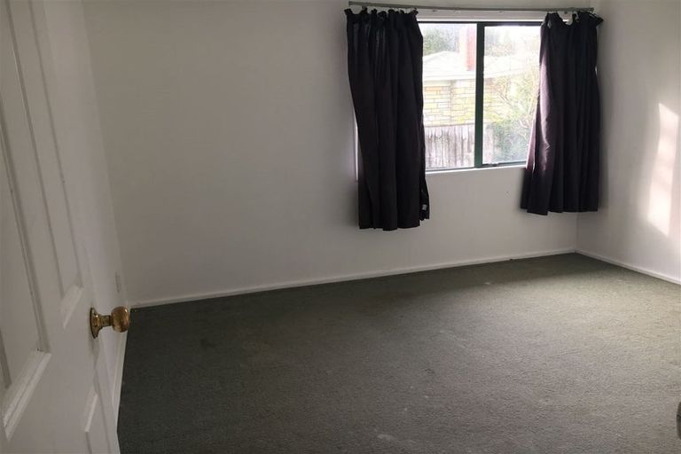 Photo of property in 16 Metcalfe Road, Ranui, Auckland, 0612