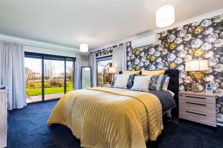 Photo of property in 421 Surrey Road, Tariki, Stratford, 4388