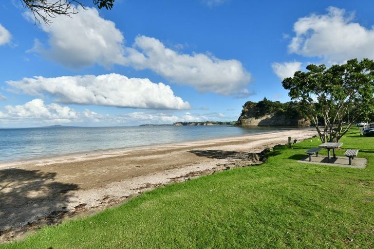 Photo of property in 59 Ferry Road, Arkles Bay, Whangaparaoa, 0932