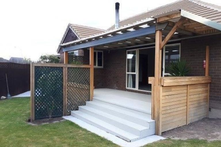 Photo of property in 16 Hewitts Road, Woodend, 7610