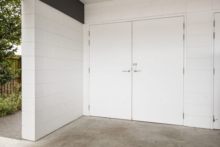 Photo of property in 2/63 Papanui Road, Merivale, Christchurch, 8014