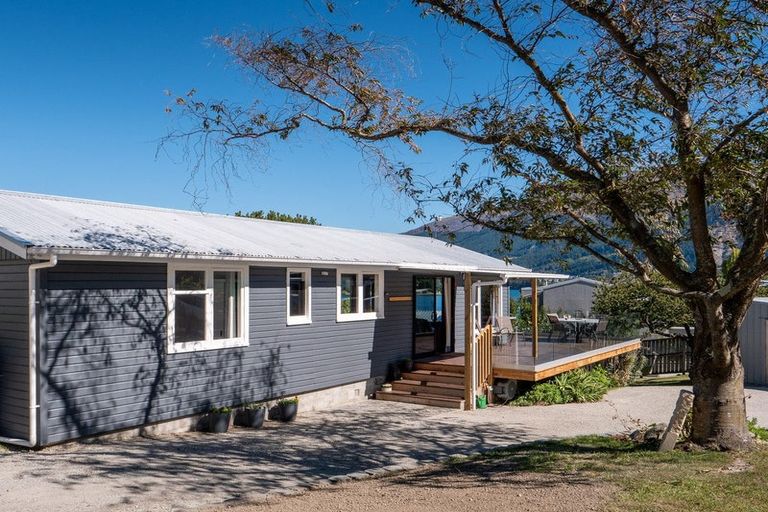 Photo of property in 493 Peninsula Road, Kelvin Heights, Queenstown, 9300