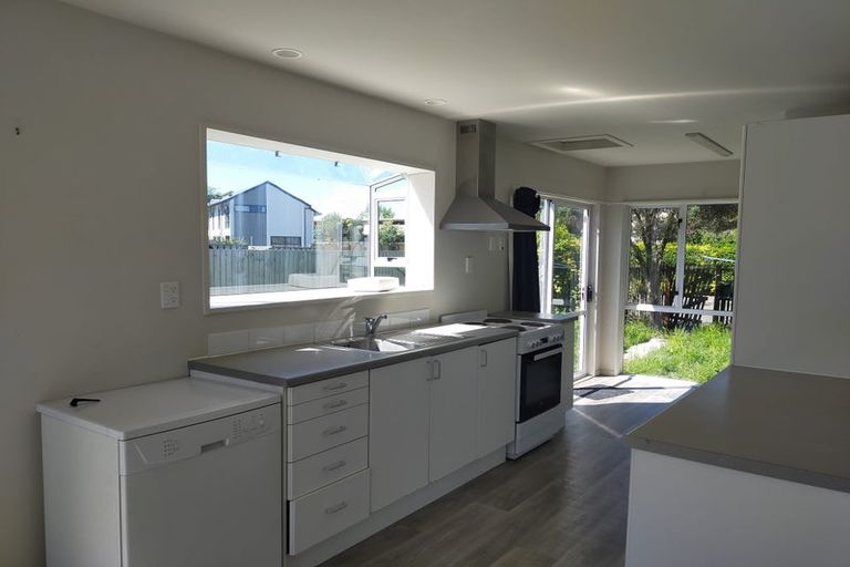 Photo of property in 1 Seton Street, Riccarton, Christchurch, 8011