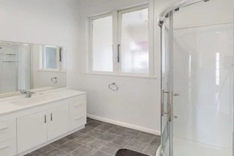 Photo of property in 5a Duigan Street, Gonville, Whanganui, 4501