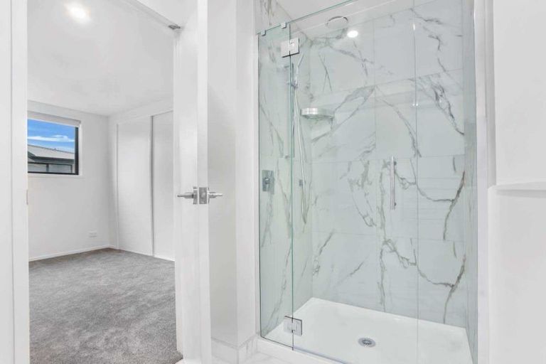 Photo of property in 7/10 Wilsher Crescent, Henderson, Auckland, 0612