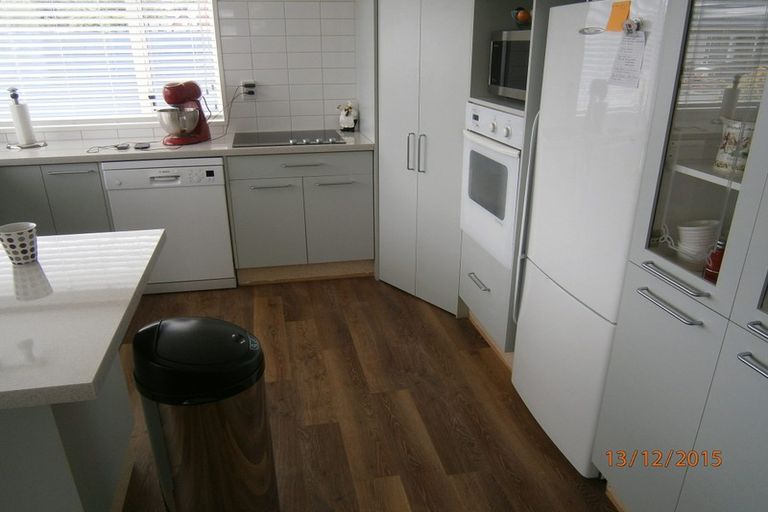 Photo of property in 2/2 Brookford Place, Westmorland, Christchurch, 8025