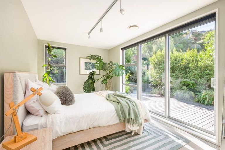 Photo of property in 37 Bishopsworth Street, Hillsborough, Christchurch, 8022