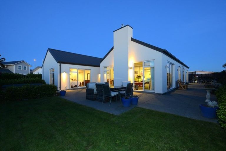 Photo of property in 49 Hamill Road, Halswell, Christchurch, 8025