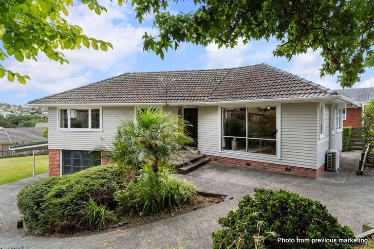 Photo of property in 133 Vodanovich Road, Te Atatu South, Auckland, 0610