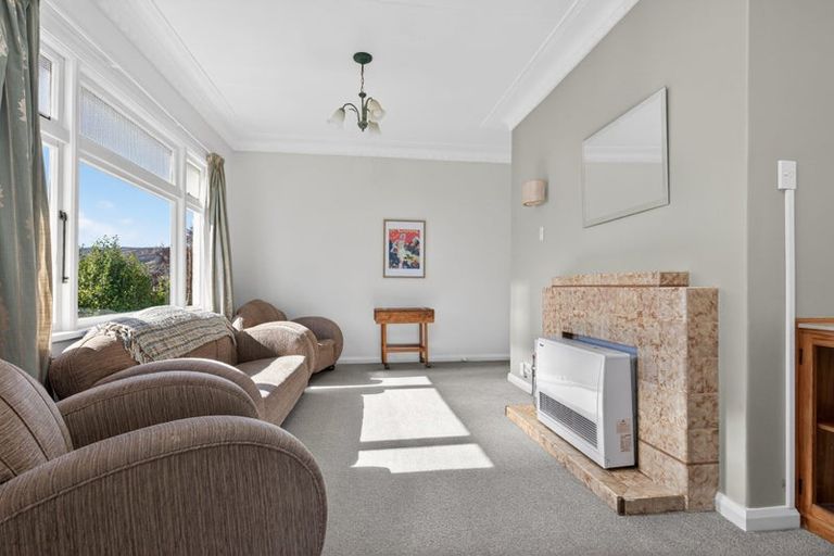 Photo of property in 34 Branxholm Street, Roxburgh, 9500