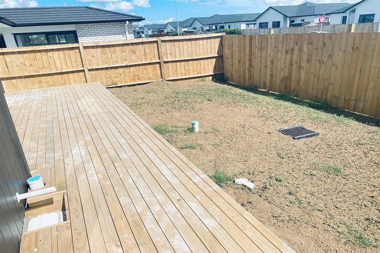 Photo of property in 6 Bliss Court, Takanini, 2110