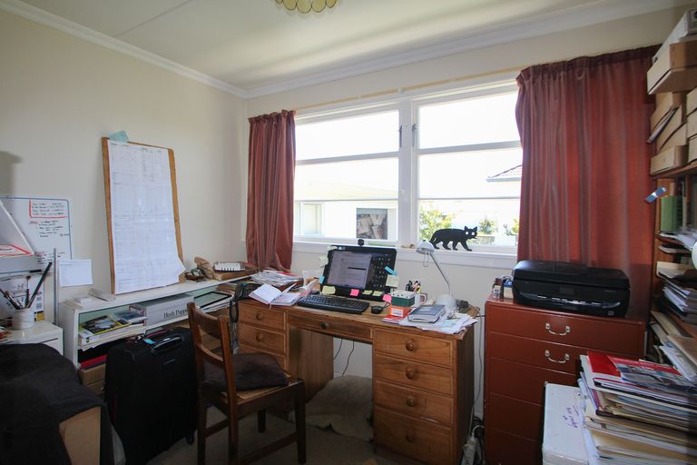 Photo of property in 70 Awamoa Road, Holmes Hill, Oamaru, 9401