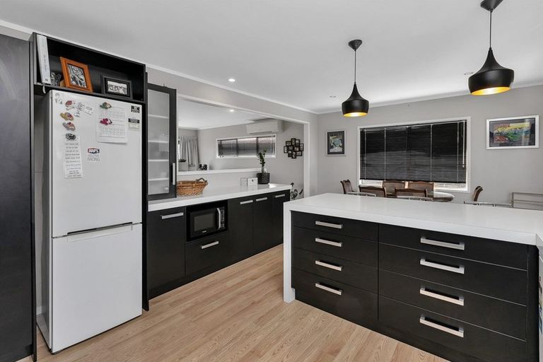 Photo of property in 118 Old Onerahi Road, Onerahi, Whangarei, 0110