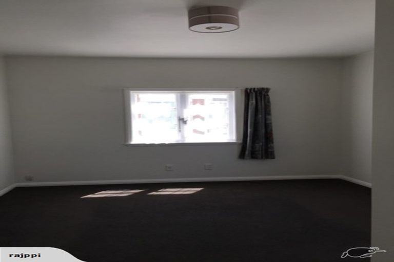 Photo of property in 73 Bell Road, Waiwhetu, Lower Hutt, 5010