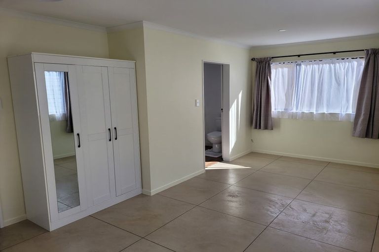 Photo of property in 38 Penton Road, Stanmore Bay, Whangaparaoa, 0932