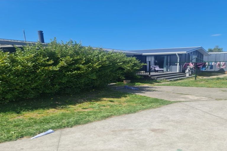 Photo of property in 44 Dickson Crescent, Hornby, Christchurch, 8042