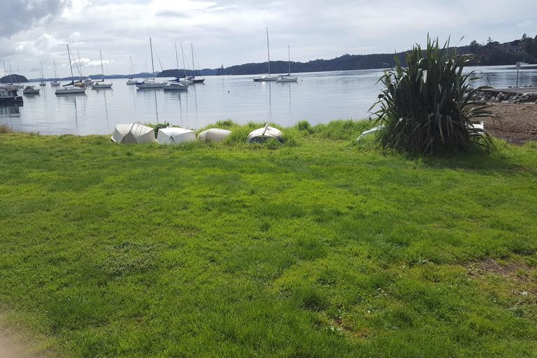 Photo of property in 24 English Bay Road, Opua, 0200