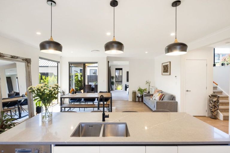 Photo of property in 8 Riverpoint Glade, Flagstaff, Hamilton, 3210