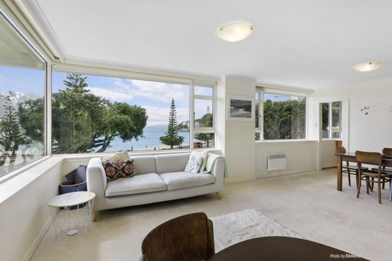 Photo of property in Clifton Towers, 202 Oriental Parade, Oriental Bay, Wellington, 6011