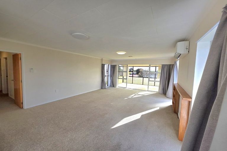 Photo of property in 19a Gardenia Avenue, Bell Block, New Plymouth, 4312