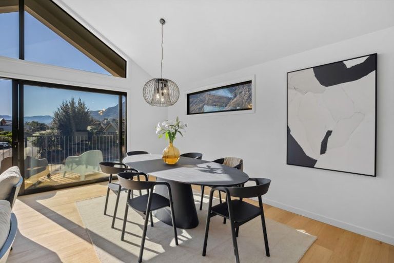 Photo of property in 45a Mcadam Drive, Jacks Point, Queenstown, 9371