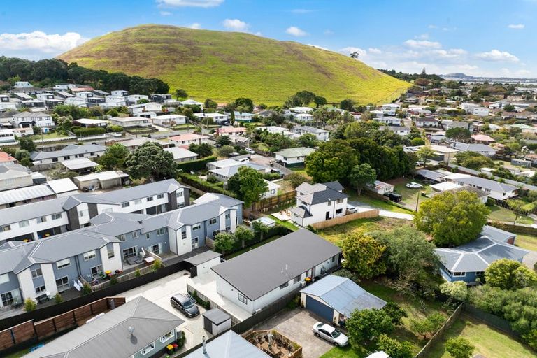 Photo of property in 173a Wallace Road, Mangere Bridge, Auckland, 2022