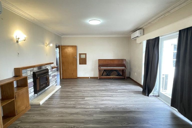 Photo of property in 6 Beatty Road, Pukekohe, 2120