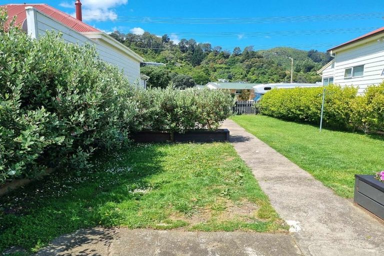 Photo of property in 717 Queen Sh25 Street, Thames, 3500