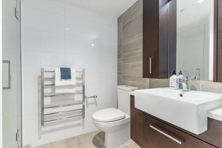 Photo of property in Parkview Residences, 207/15 Rendall Place, Eden Terrace, Auckland, 1021
