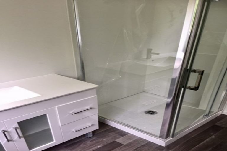 Photo of property in 3/596 Whangaparaoa Road, Stanmore Bay, Whangaparaoa, 0932