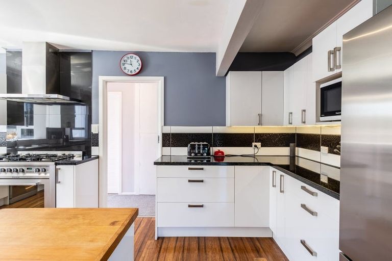 Photo of property in 131 Te Horo Beach Road, Te Horo, Otaki, 5581