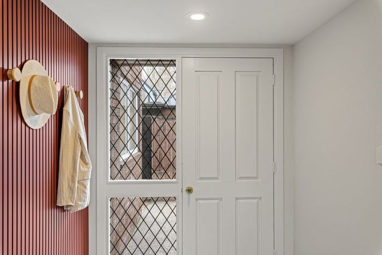 Photo of property in 3/251 Memorial Avenue, Burnside, Christchurch, 8053