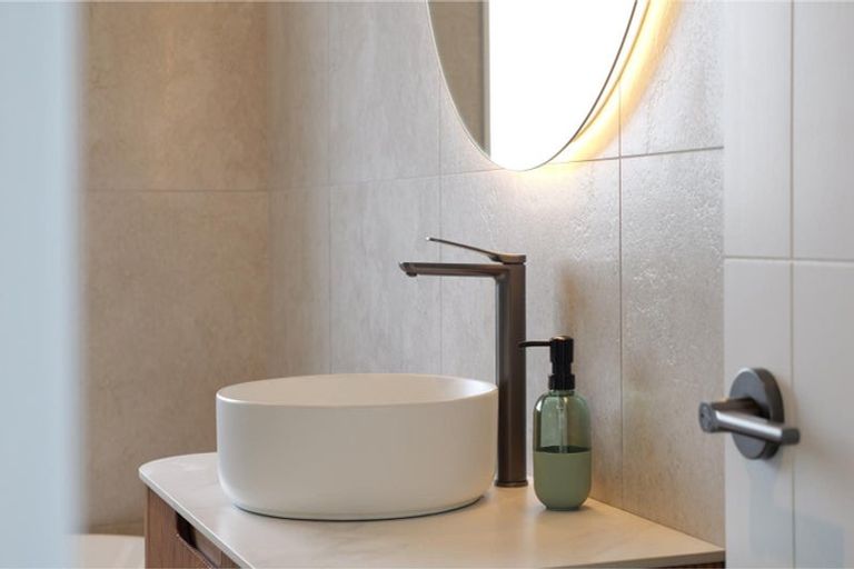 Photo of property in 77a Schoolside Road, Kumeu, 0810